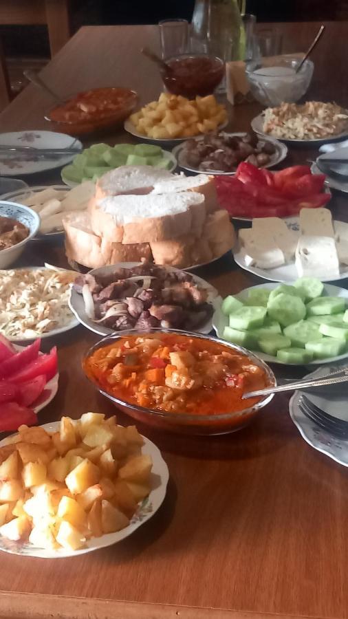 Guesthouse Lika Usguli Kültér fotó